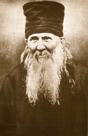 Празднование памяти преподобного Амвросия Оптинского.